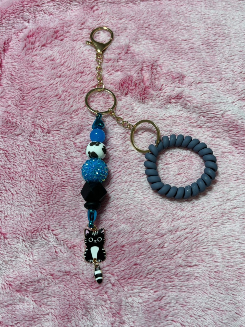 Beaded Cat Keyring with Blue Coil Wristlet